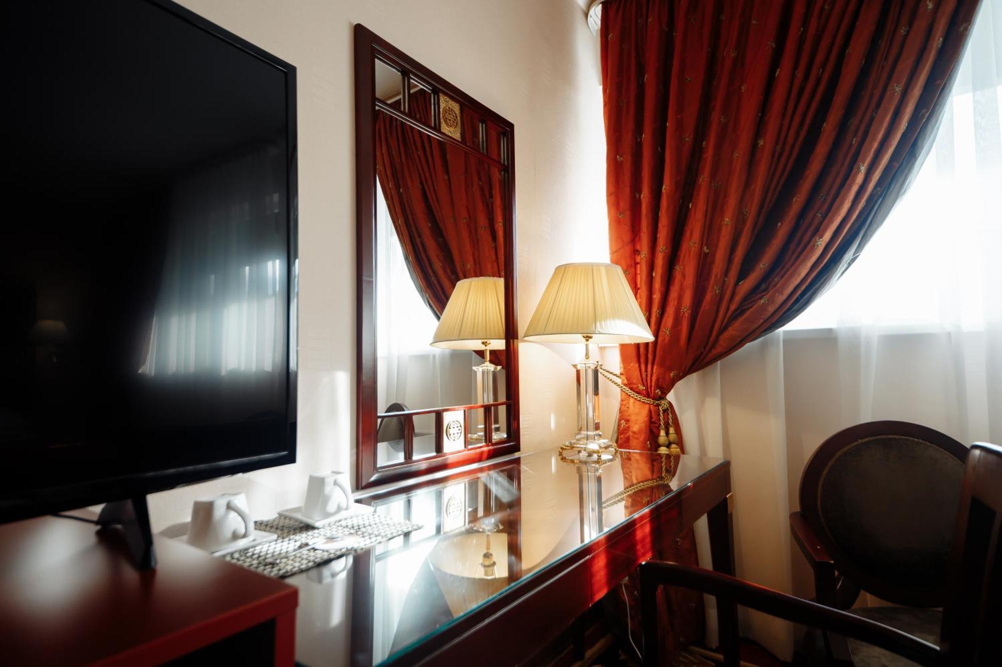 Hotel Royal Florence تشيسيناو المظهر الخارجي الصورة